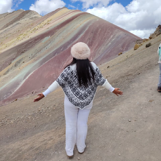 Vinicunca Rainbow Mountain tour